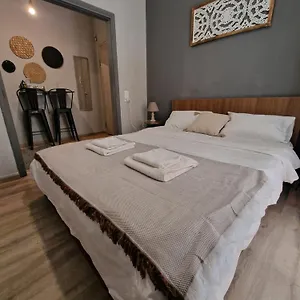 https://closer-studio-5.hotels-of-thessaloniki.com